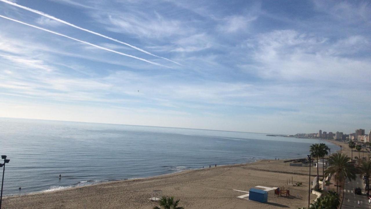 Apartamento En Primera Linea/Beachfront Apartment Fuengirola Ngoại thất bức ảnh