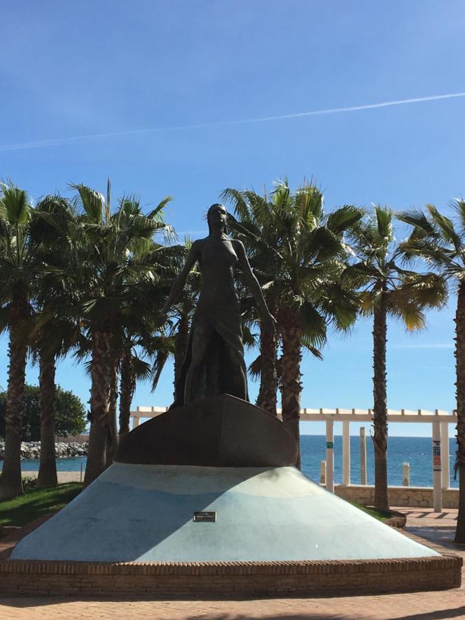 Apartamento En Primera Linea/Beachfront Apartment Fuengirola Ngoại thất bức ảnh