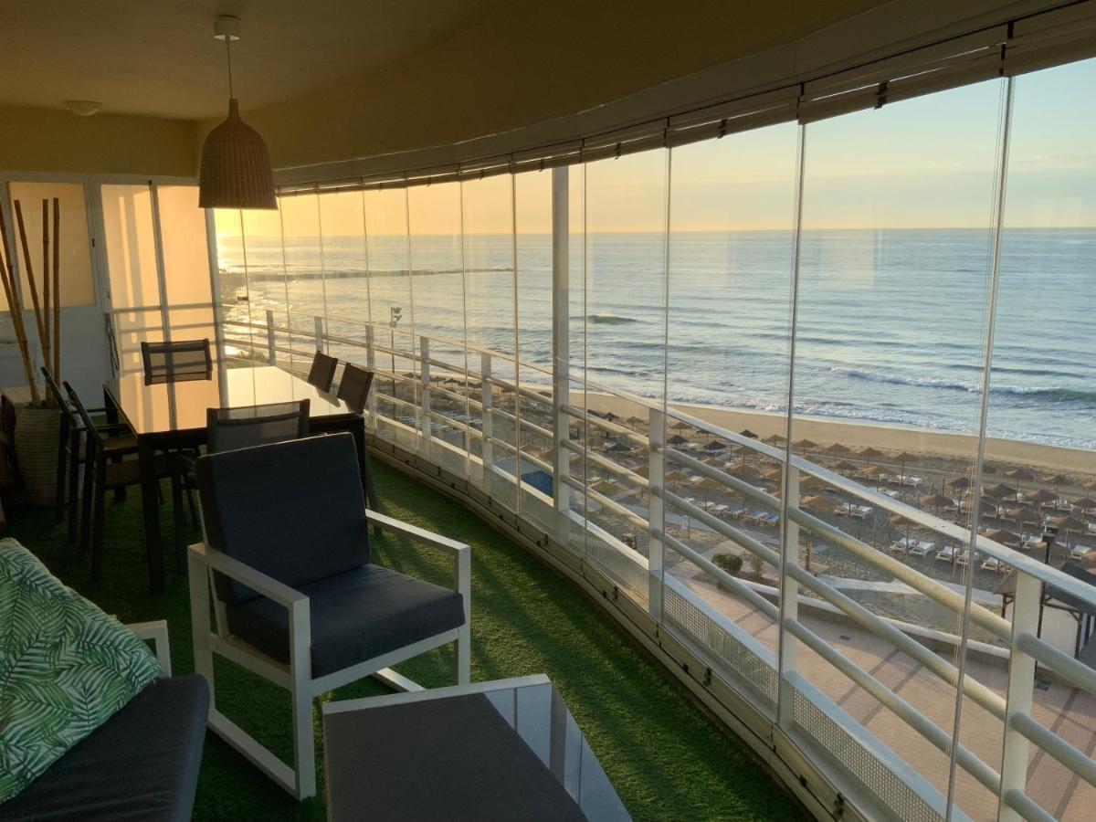 Apartamento En Primera Linea/Beachfront Apartment Fuengirola Ngoại thất bức ảnh