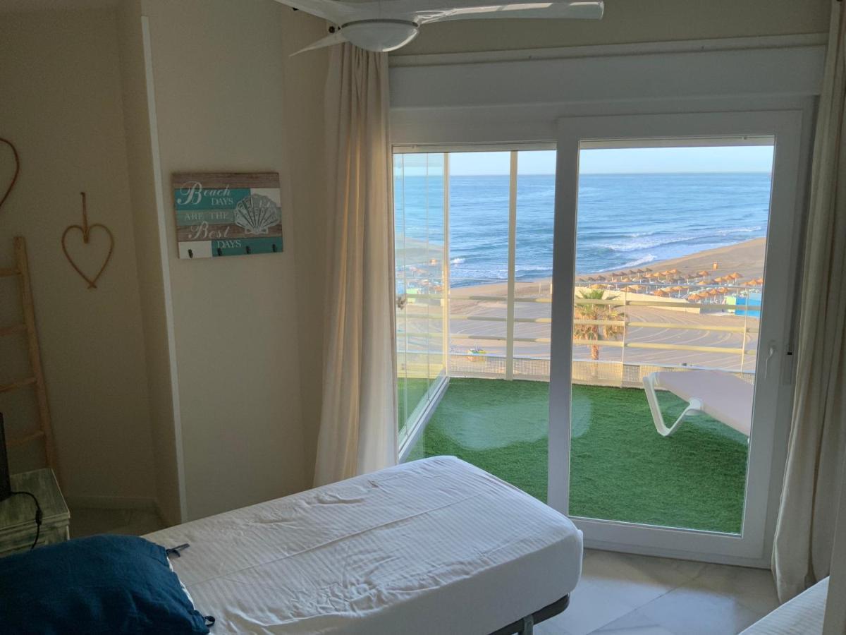 Apartamento En Primera Linea/Beachfront Apartment Fuengirola Ngoại thất bức ảnh