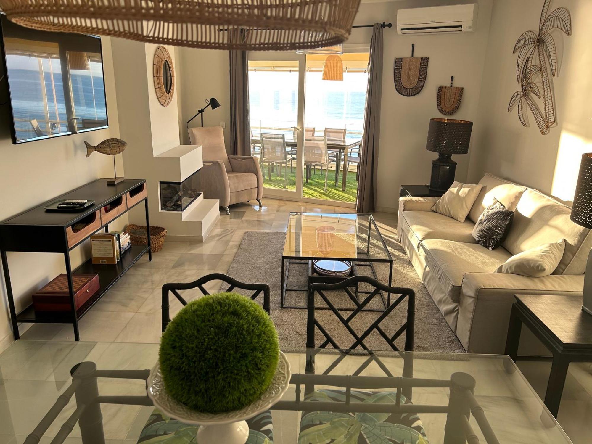 Apartamento En Primera Linea/Beachfront Apartment Fuengirola Ngoại thất bức ảnh