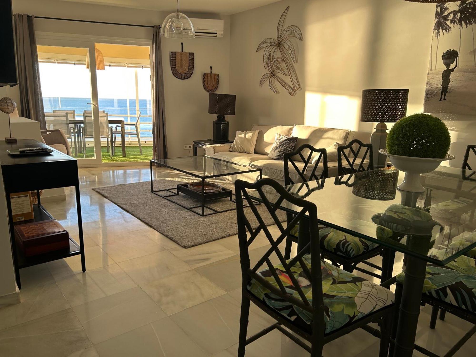 Apartamento En Primera Linea/Beachfront Apartment Fuengirola Ngoại thất bức ảnh